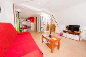  Apartamentos Madrid Centro  Мадрид